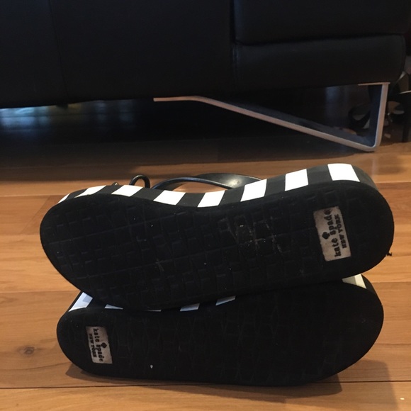 Sandals - Picture 6 of 6